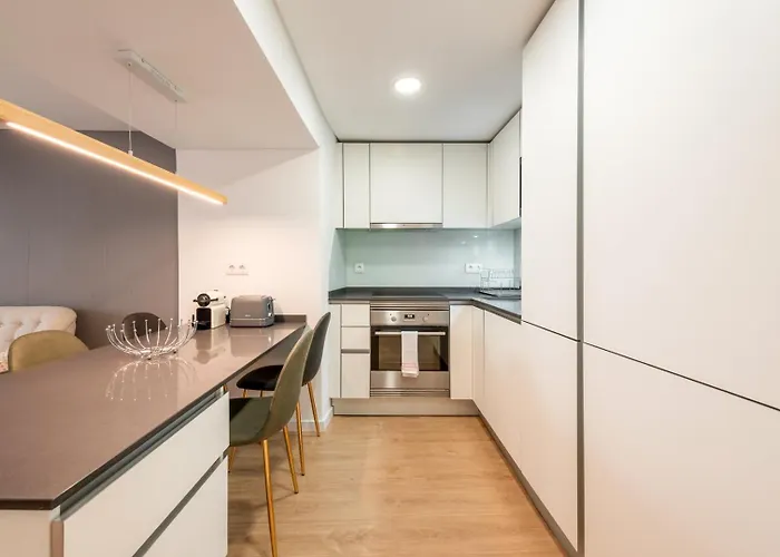아파트 Guestready - Bright And Cozy In *