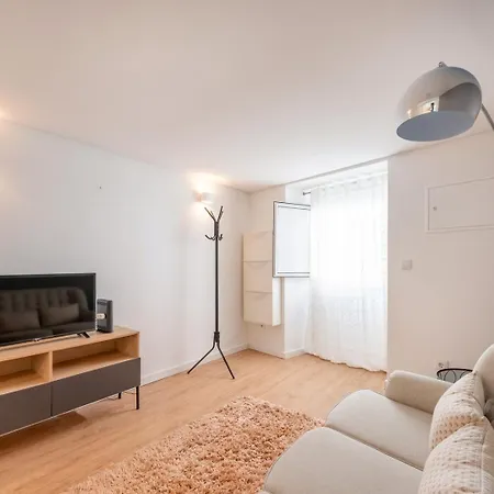 Guestready - Bright And Cozy In Appartamento Lisbona