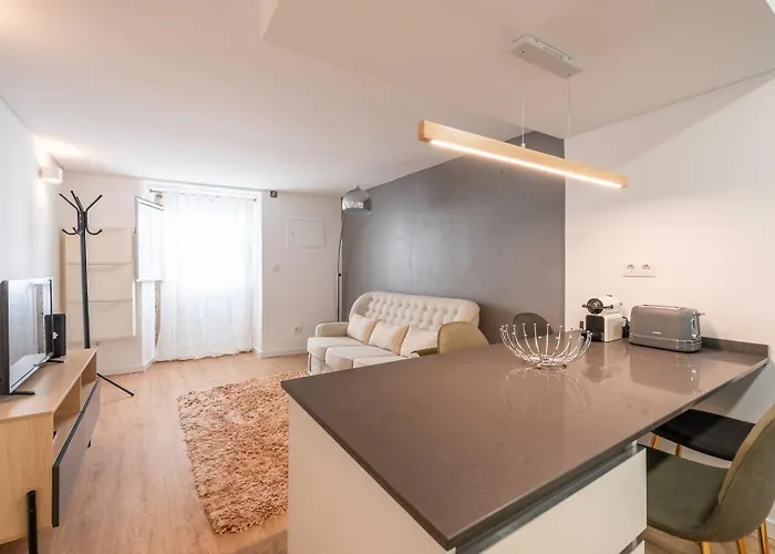 Daire Guestready - Bright And Cozy In